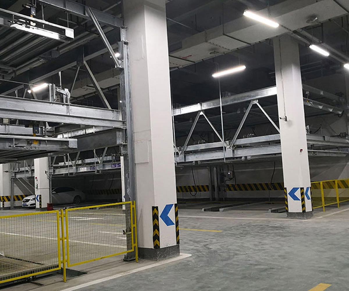 滎經地下室機械式停車位出租